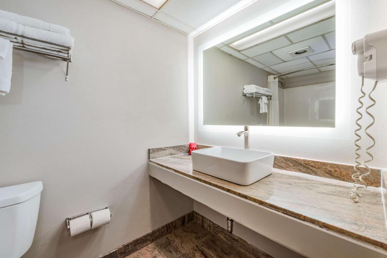 Surestay Plus Hotel By Best Western Mcguire Afb Jackson Cookstown Dış mekan fotoğraf