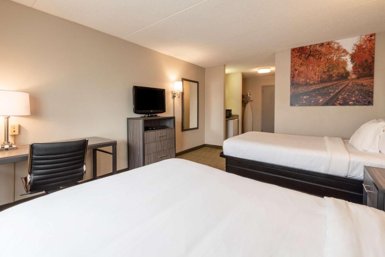 Surestay Plus Hotel By Best Western Mcguire Afb Jackson Cookstown Dış mekan fotoğraf