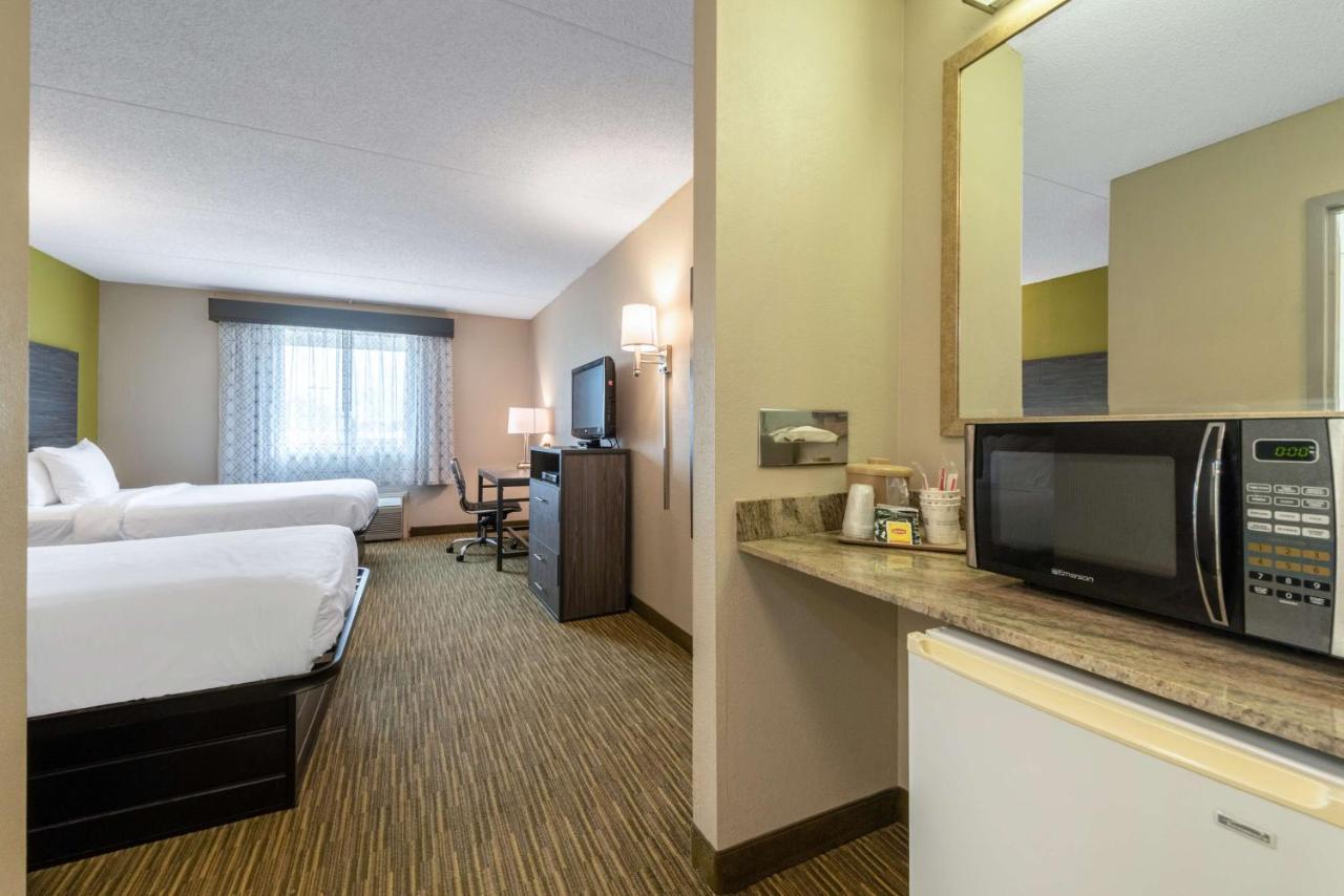 Surestay Plus Hotel By Best Western Mcguire Afb Jackson Cookstown Dış mekan fotoğraf