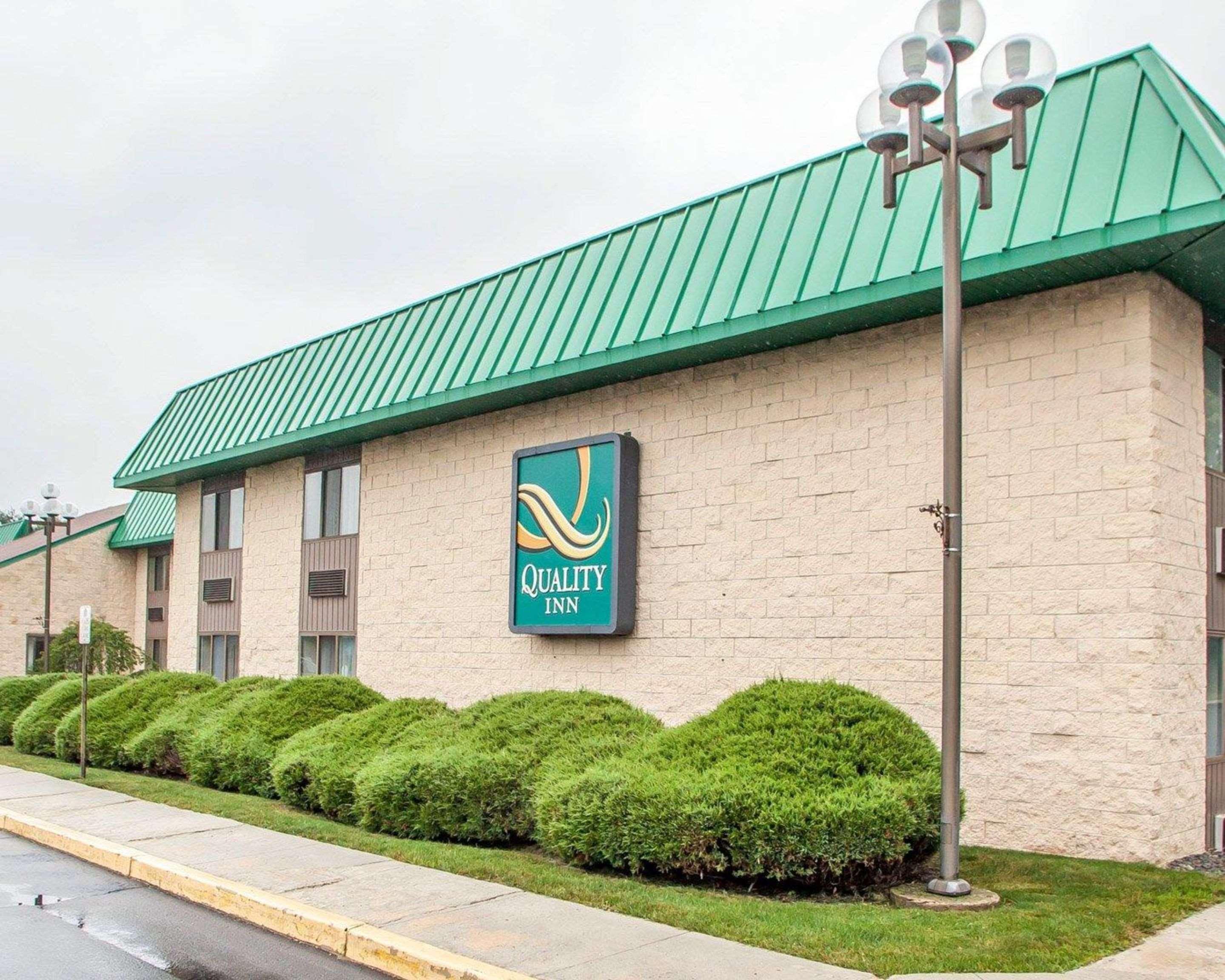Surestay Plus Hotel By Best Western Mcguire Afb Jackson Cookstown Dış mekan fotoğraf